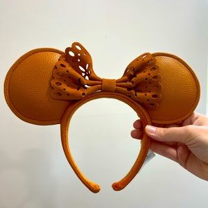 Disney Parks Autumn Desert Suede Faux Leather Minnie Ears Headband New 2021